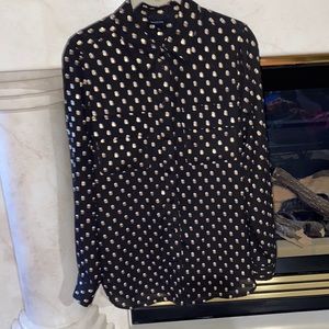 Who What Wear L/S Collared Button Up Blouse Medium Metallic Dot